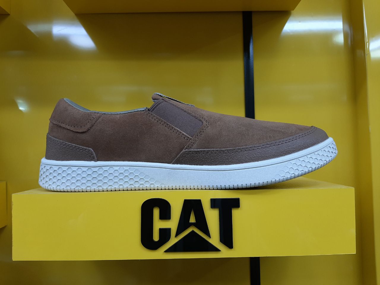 کفش کالج مردانه کاترپیلار مدل Caterpillar pause slp on shoes P111224